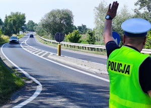 Policjant na drodze.