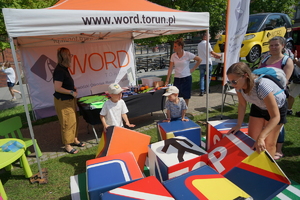 policyjny piknik na Wyspie Młyńskiej