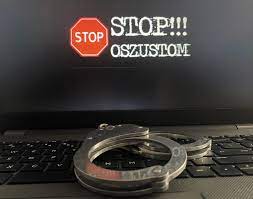 napis stop oszustom