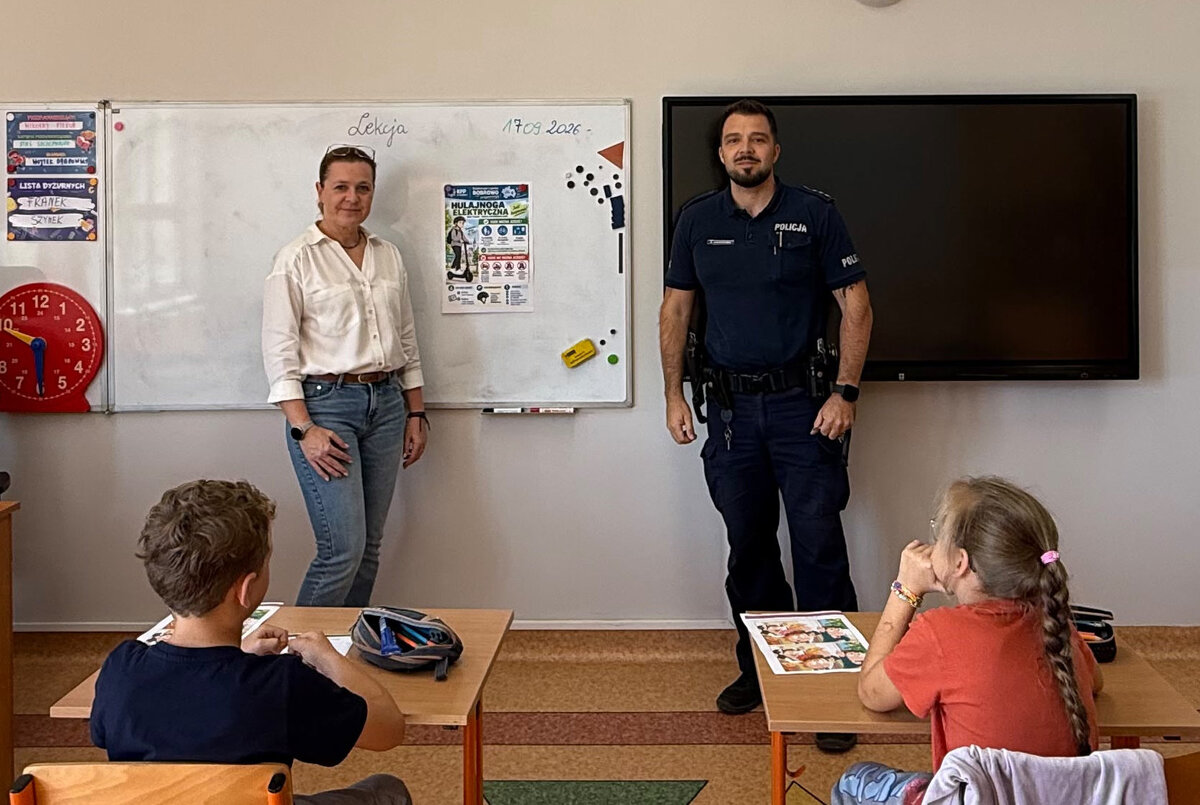 Policjanci przypominają o przepisach dotyczących hulajnóg elektrycznych